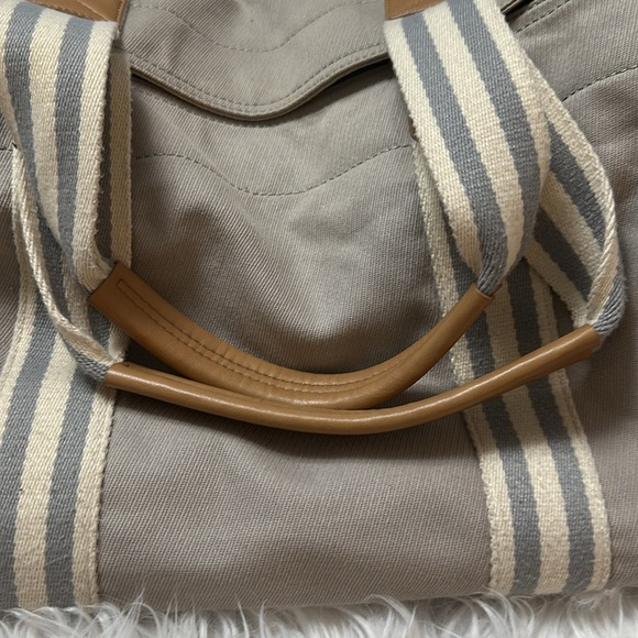 Pottery Barn Kids Classic Monogrammed Diaper Bag - Picture 3 of 15